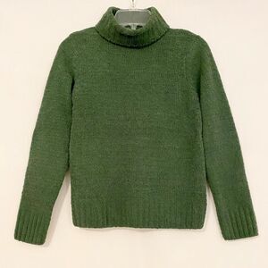 Green dog girls green turtleneck sweater size 16 XL